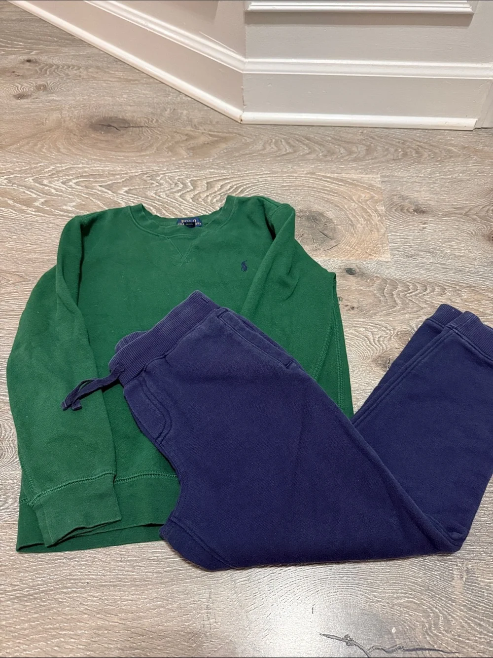 Ralph Lauren Kids Green Sweatshirt with Navy Jogger Pants